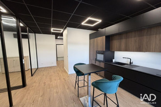  localcommercial poisy 74330