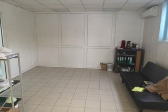  localcommercial pont-ste-marie 10150