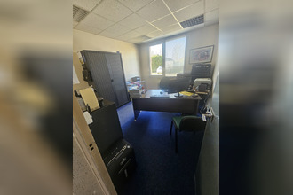  localcommercial pont-ste-marie 10150