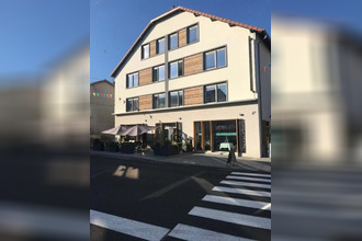  localcommercial pontaumur 63380