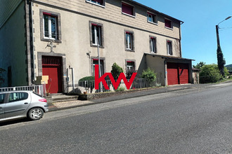  localcommercial pontaumur 63380