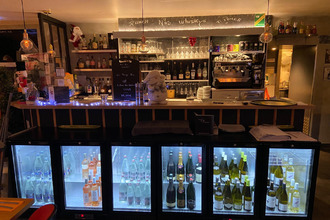  localcommercial pornic 44210