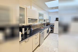  localcommercial provins 77160