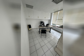  localcommercial provins 77160