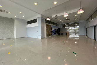  localcommercial puget-sur-argens 83480