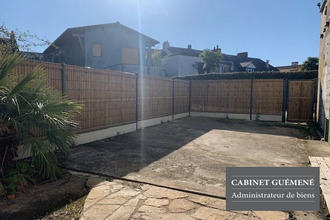  localcommercial reze 44400