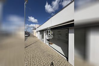  localcommercial reze 44400