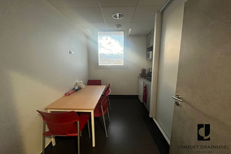  localcommercial roanne 42300