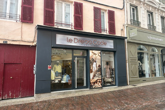  localcommercial roanne 42300