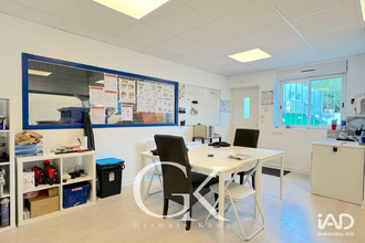 localcommercial rochetoirin 38110