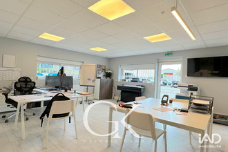  localcommercial rochetoirin 38110