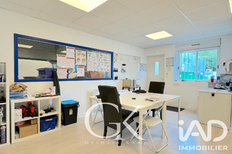  localcommercial rochetoirin 38110