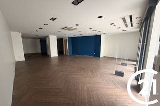  localcommercial romans-sur-isere 26100