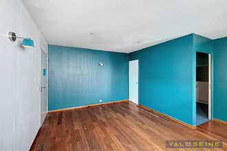  localcommercial rouen 76000