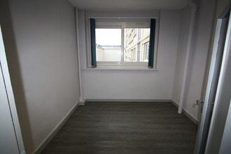  localcommercial rouen 76100