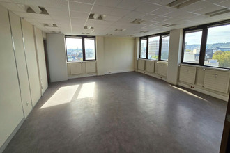  localcommercial rouen 76100