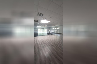  localcommercial sable-sur-sarthe 72300