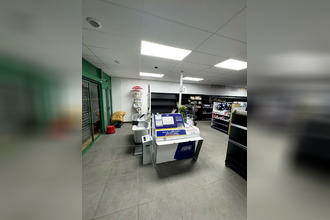  localcommercial sains-du-nord 59177