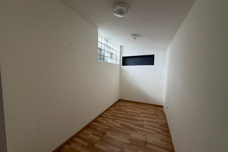  localcommercial salon-de-provence 13300