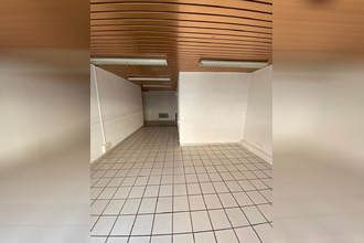  localcommercial salon-de-provence 13300