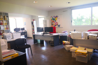  localcommercial sanary-sur-mer 83110