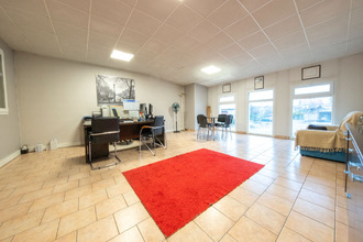  localcommercial sand 67230