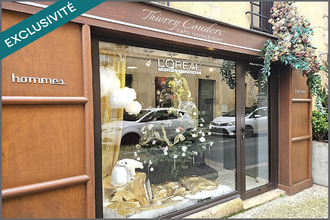  localcommercial sarlat-la-caneda 24200