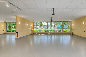  localcommercial sartilly 50530