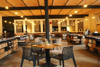  localcommercial saumur 49400