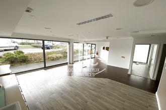  localcommercial sautron 44880