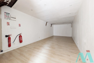  localcommercial signes 83870