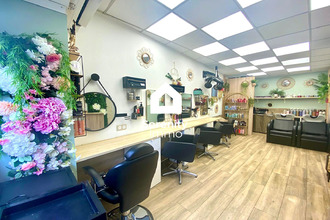  localcommercial simiane-collongue 13109