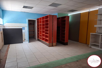  localcommercial st-amand-mtrond 18200