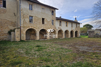  localcommercial st-amour 39160