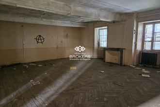  localcommercial st-amour 39160