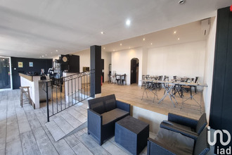  localcommercial st-andiol 13670