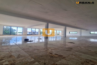  localcommercial st-andre 97440