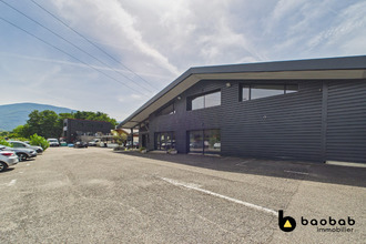  localcommercial st-baldoph 73190