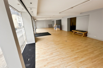  localcommercial st-calais 72120