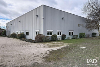  localcommercial st-cannat 13760