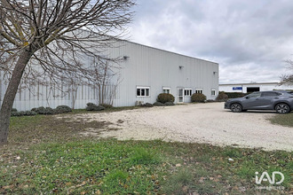  localcommercial st-cannat 13760