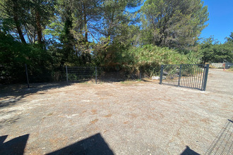  localcommercial st-cannat 13760