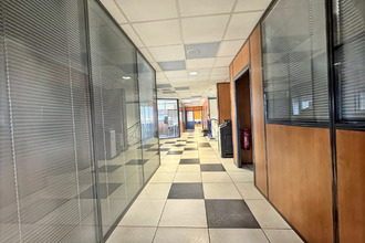  localcommercial st-chinian 34360