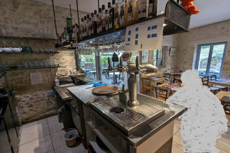  localcommercial st-cirq-lapopie 46330