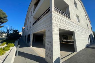  localcommercial st-cyr-sur-mer 83270