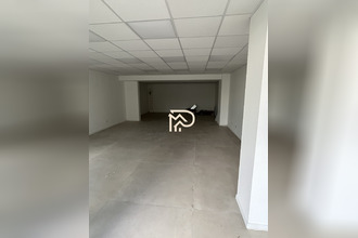  localcommercial st-cyr-sur-mer 83270