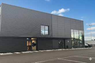  localcommercial st-denis 89100