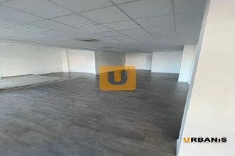  localcommercial st-denis 97400