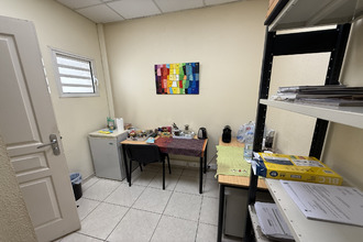  localcommercial st-denis 97400