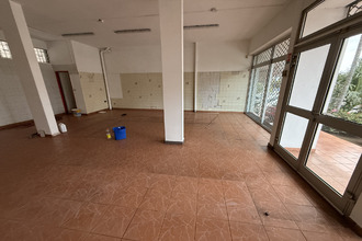  localcommercial st-denis 97490